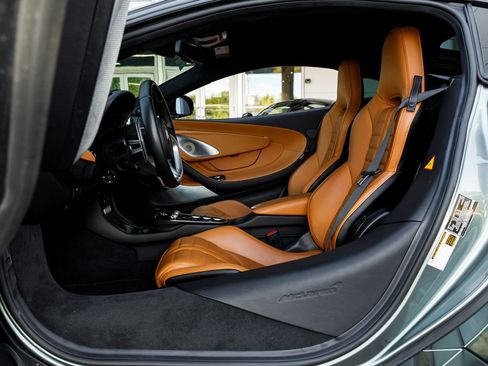 Used 2025 McLaren GTS RWD image 38