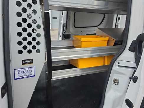 Used 2021 RAM ProMaster City Tradesman FWD image 13