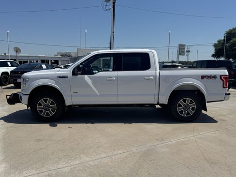 Used 2017 Ford F150 XLT w/ Equipment Group 302A Luxury AWD/4WD image 7
