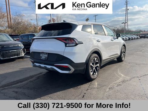 Certified 2025 Kia Sportage EX image 9