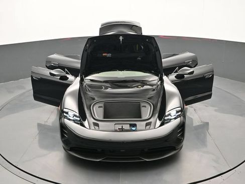 Certified 2024 Porsche Taycan GTS AWD/4WD image 33