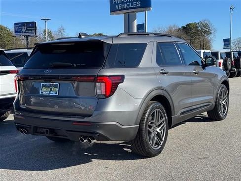 New 2026 Ford Explorer ST w/ Sun And Sound Package image 3