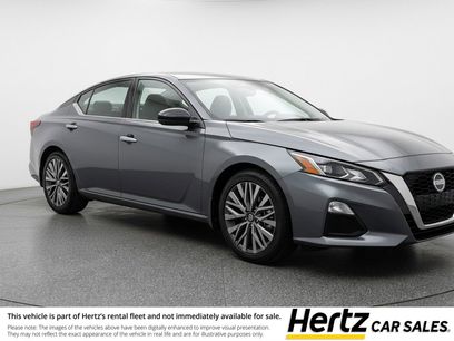 Used 2025 Nissan Altima 2.5 SV
