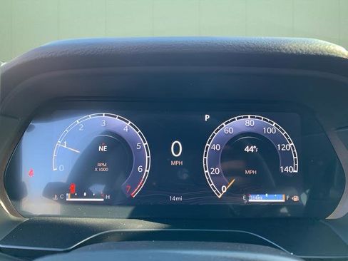 New 2025 Jeep Grand Cherokee L Altitude image 23