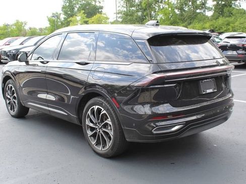 Certified 2024 Lincoln Nautilus Reserve w/ Equipment Group 202A AWD/4WD image 7