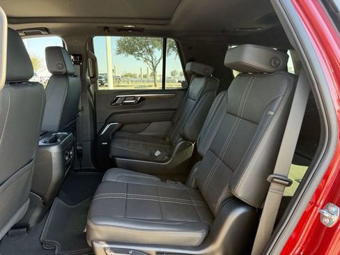 New 2026 Chevrolet Tahoe High Country image 25