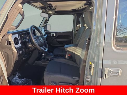 New 2025 Jeep Gladiator Sport image 20