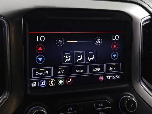 Used 2019 Chevrolet Silverado 1500 LT Trail Boss AWD/4WD image 31