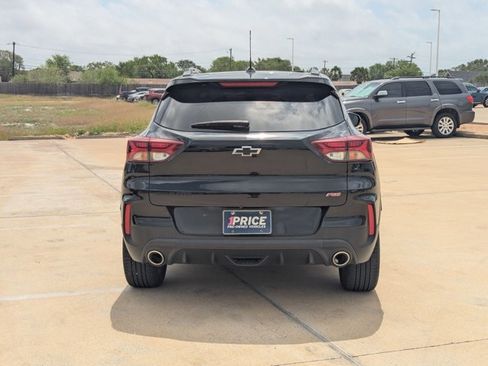 Used 2023 Chevrolet TrailBlazer RS w/ Sun and Liftgate Package image 5