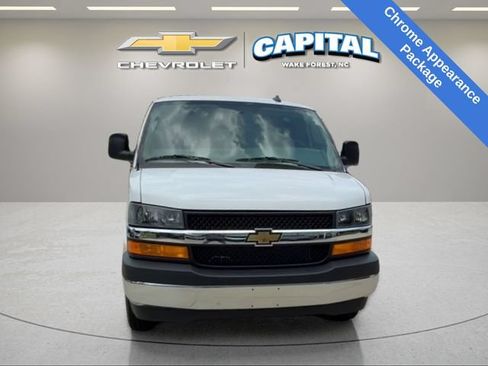 Used 2025 Chevrolet Express 2500 w/ Driver Convenience Package RWD image 9