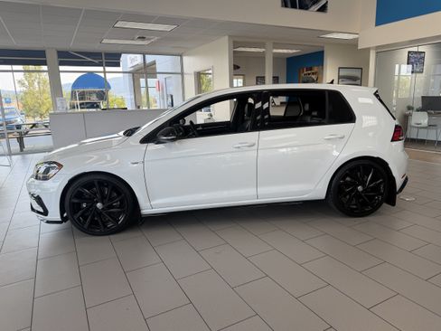 Used 2019 Volkswagen Golf R 4-Door AWD/4WD image 7
