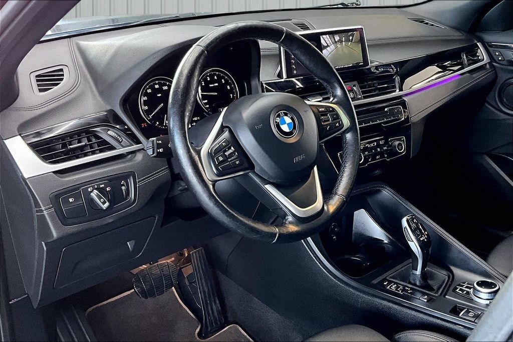 Used 2022 BMW X2 xDrive28i w/ Convenience Package AWD/4WD image 16