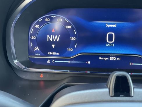 Certified 2024 Chevrolet Tahoe High Country w/ Advanced Technology Package image 12