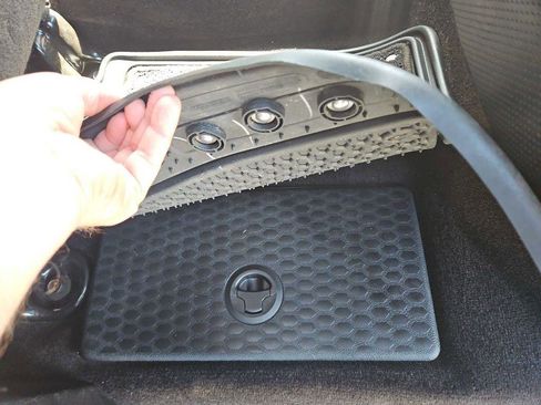 Used 2018 RAM 1500 Limited image 15