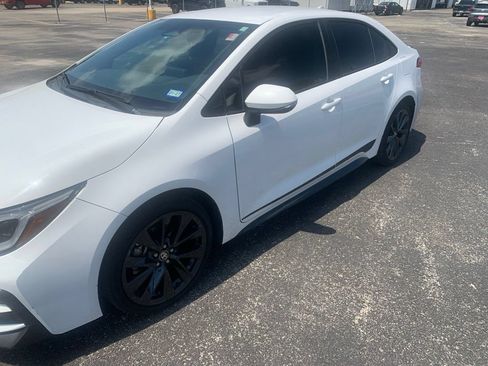 Used 2024 Toyota Corolla SE FWD image 1
