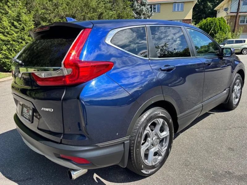 Used 2017 Honda CR-V EX-L image 6