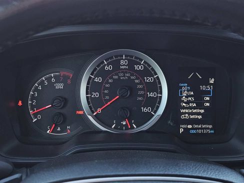 Used 2022 Toyota Corolla SE image 16