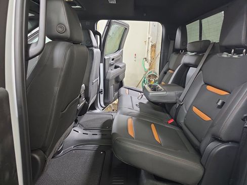 New 2026 GMC Sierra 1500 AT4 w/ AT4 Premium Package AWD/4WD image 13