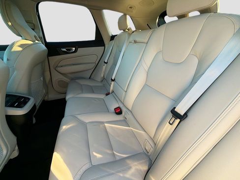 Used 2025 Volvo XC60 B5 Ultra w/ Climate Package image 21