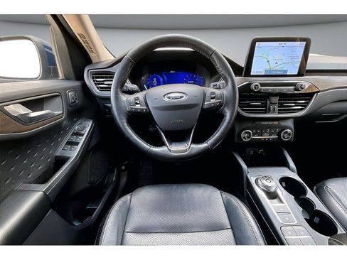 Used 2020 Ford Escape Titanium w/ Titanium Premium Package 2.0 AWD/4WD image 8