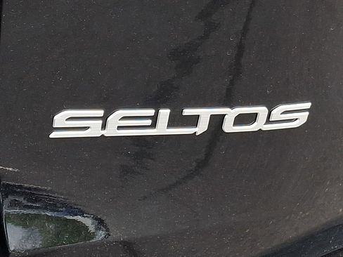 New 2026 Kia Seltos S AWD/4WD image 14