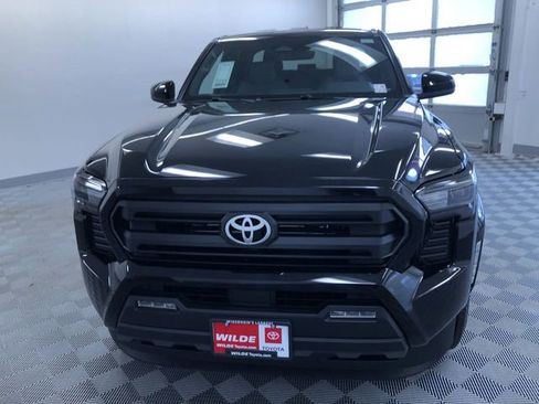 New 2026 Toyota Tacoma SR5 AWD/4WD image 8