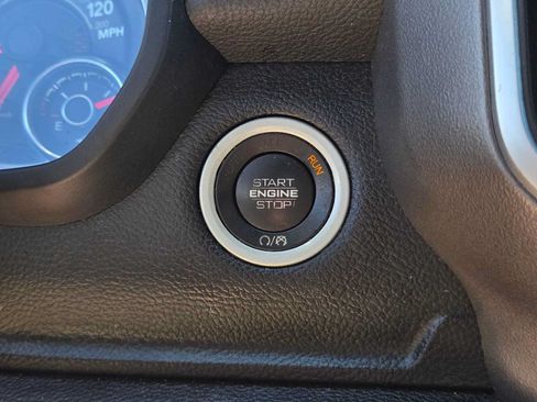 Used 2021 RAM 1500 Big Horn AWD/4WD image 37