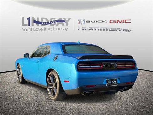 Used 2019 Dodge Challenger R/T Scat Pack image 4