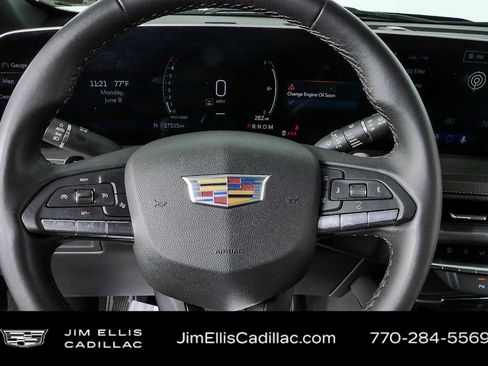 Certified 2025 Cadillac XT4 Premium Luxury FWD image 8