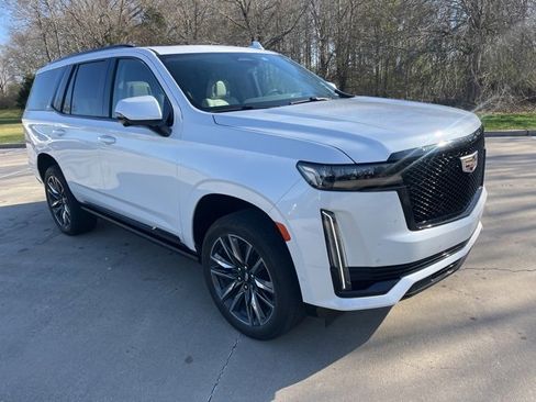 Used 2023 Cadillac Escalade Sport Platinum image 12