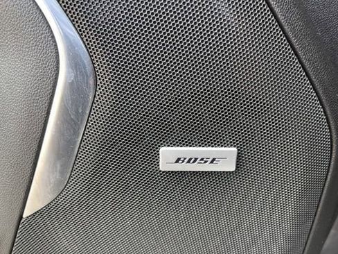 Used 2021 Chevrolet Tahoe LT w/ Luxury Package image 15