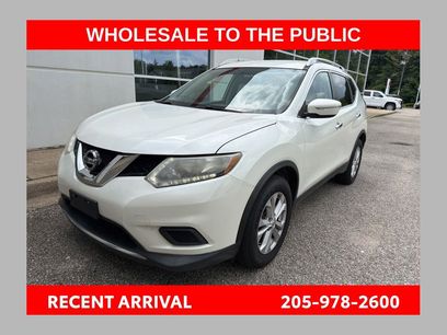 Used 2015 Nissan Rogue SV