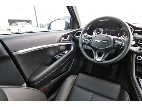 Used 2026 Genesis G70 2.5T AWD/4WD image 9