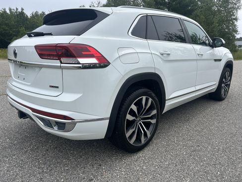 Used 2021 Volkswagen Atlas Cross Sport SEL R-Line AWD/4WD image 5