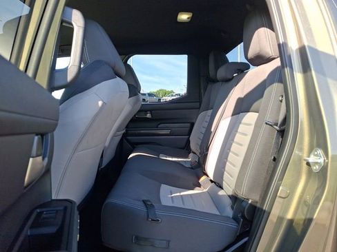Used 2025 Toyota Tacoma TRD Sport AWD/4WD image 10