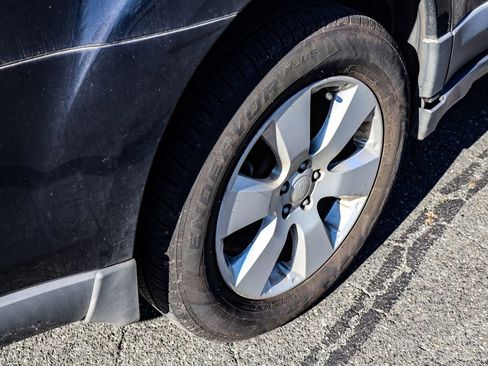 Used 2012 Subaru Outback 2.5i Premium image 37