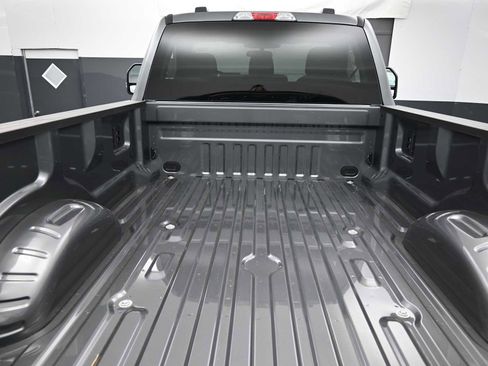 New 2025 Ford F350 XLT image 9