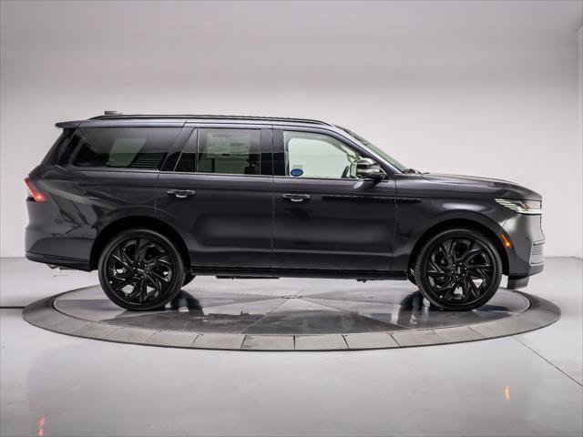 New 2027 Lincoln Navigator Reserve w/ Jet Appearance Package AWD/4WD image 6