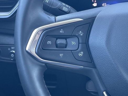 Used 2025 Chevrolet TrailBlazer LT w/ Convenience Package image 27