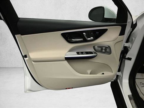 Certified 2026 Mercedes-Benz GLC 300 4MATIC image 18