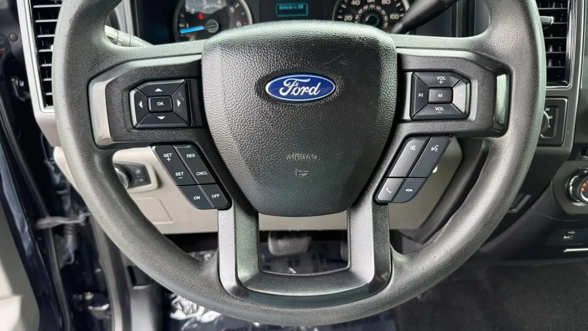 Used 2018 Ford F150 XLT AWD/4WD image 15