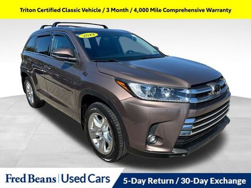 Used 2019 Toyota Highlander Limited AWD/4WD image 1