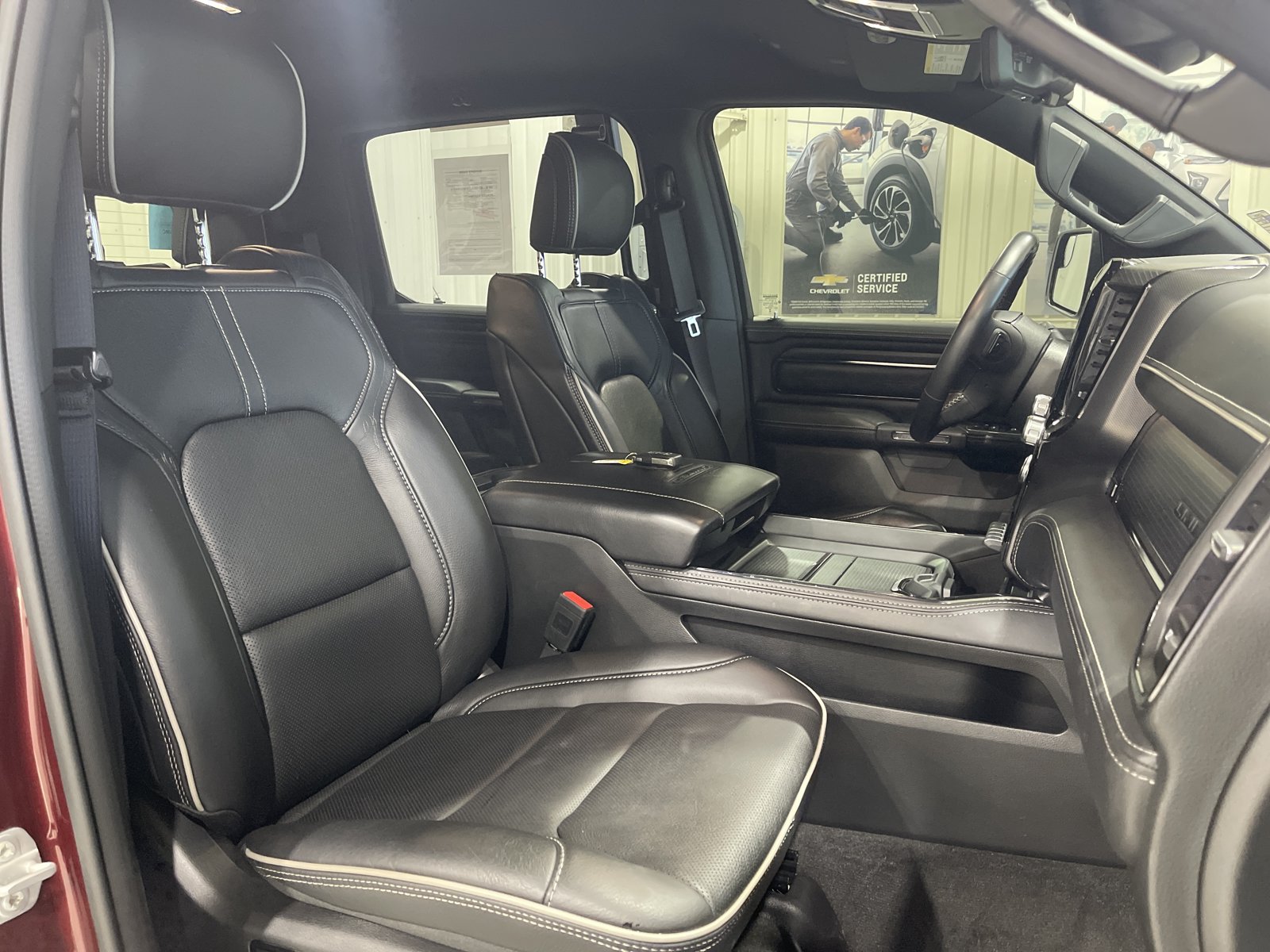 Used 2023 RAM 1500 Limited AWD/4WD image 19