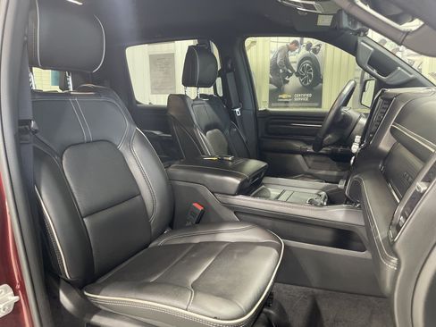 Used 2023 RAM 1500 Limited AWD/4WD image 19