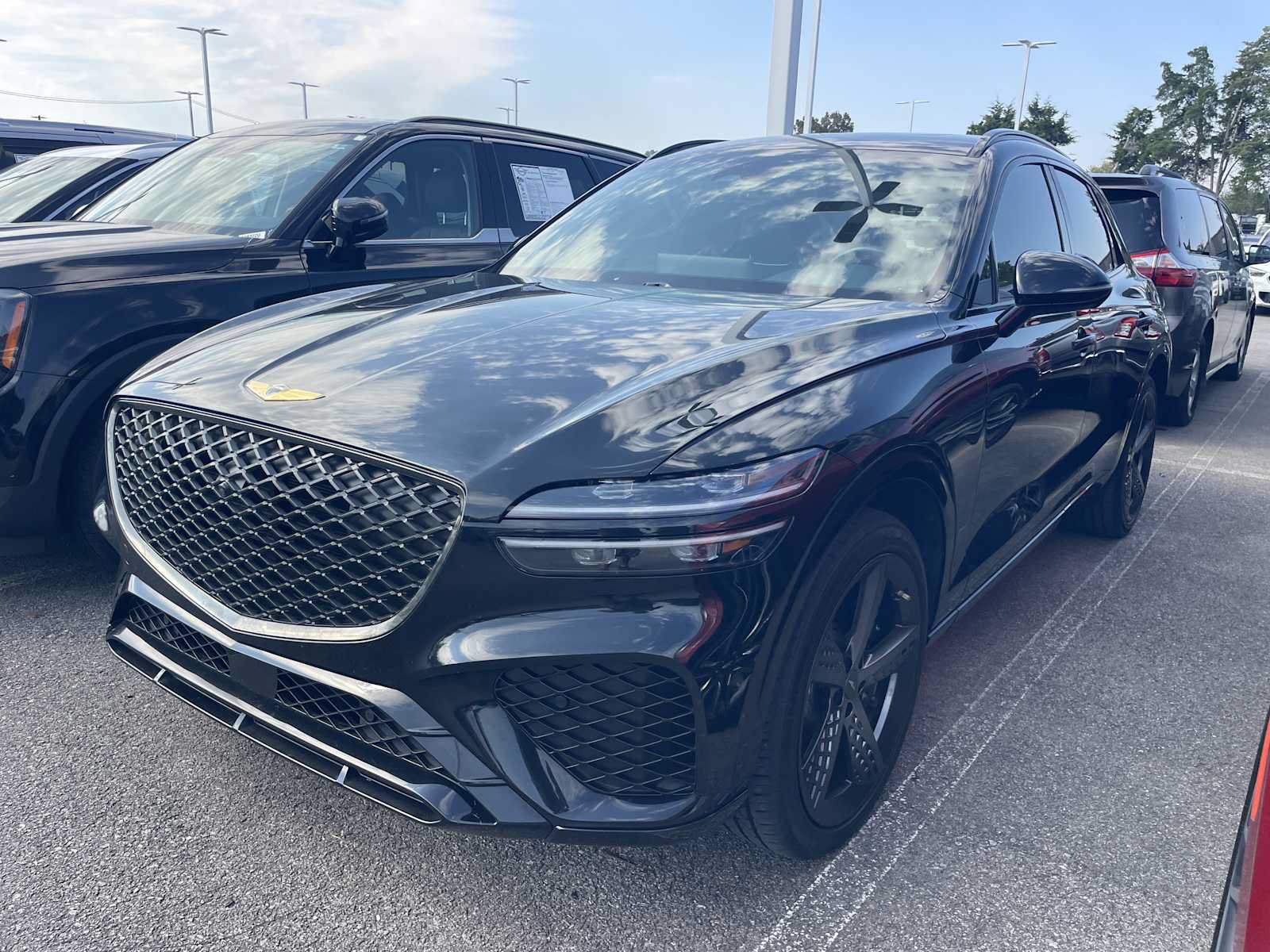 Used 2023 Genesis GV70 2.5T w/ Sport Prestige Package AWD/4WD image 3