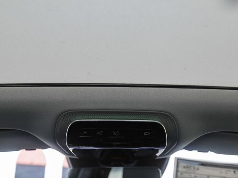 New 2024 Mercedes-Benz E 350 4MATIC Sedan image 13