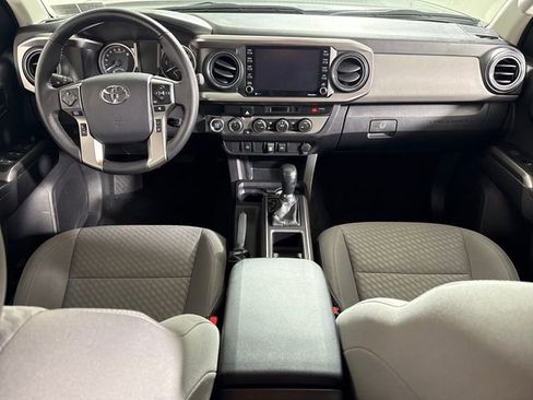 Certified 2023 Toyota Tacoma SR5 AWD/4WD image 24