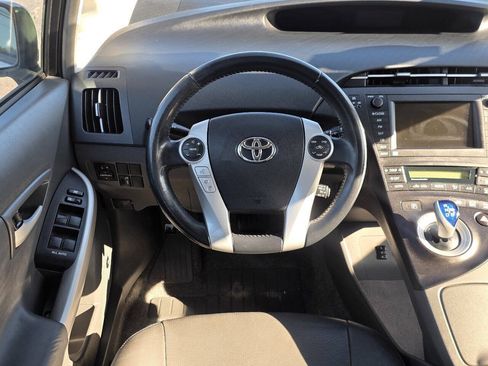 Used 2010 Toyota Prius Four FWD image 16