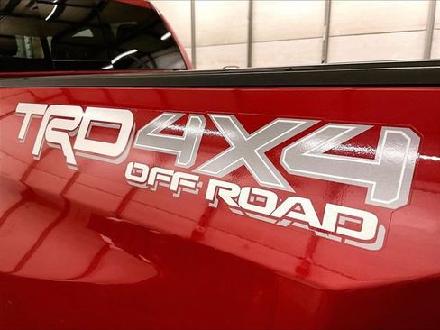 Used 2014 Toyota Tundra SR5 w/ TRD Off Road Package AWD/4WD image 14