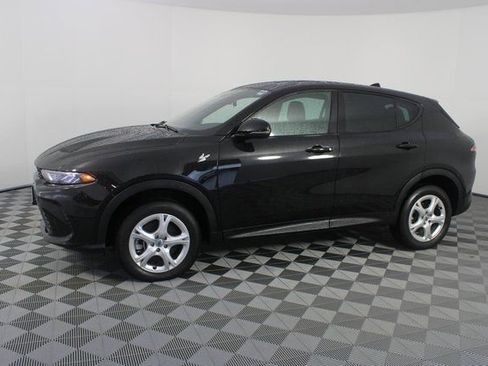 Used 2023 Dodge Hornet GT w/ Cold Weather Group image 2